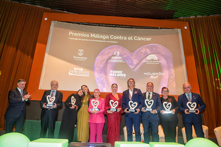 La I edición de los Premios Málaga Contra el Cáncer reconocen al rector de la UMA